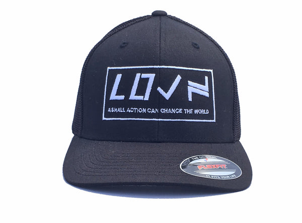 Flexfit Trucker Mesh white - LOVN